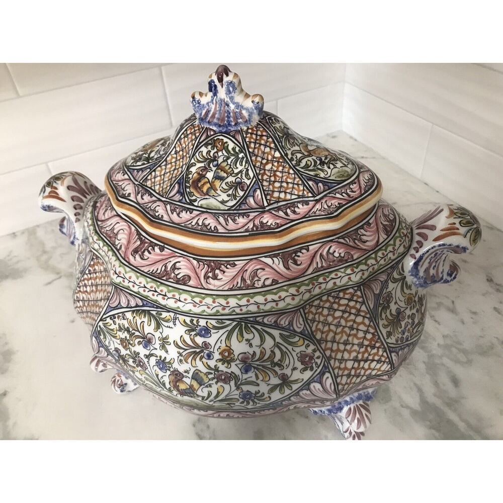 X-Large Hand Painted Floral Portugal Heavy Soup Tureen Bowl Signed - Picture 2 of 8